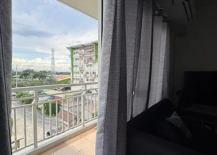 J * Manila